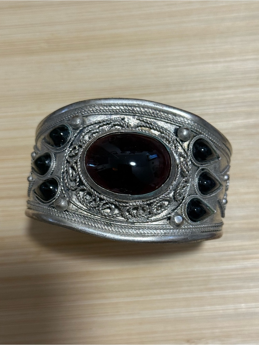 Vintage-Style Cuff Bracelet with Dark Red Gemstone